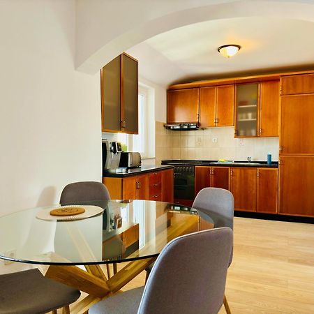 Apartments Bella Vita 2 Malinska Eksteriør billede
